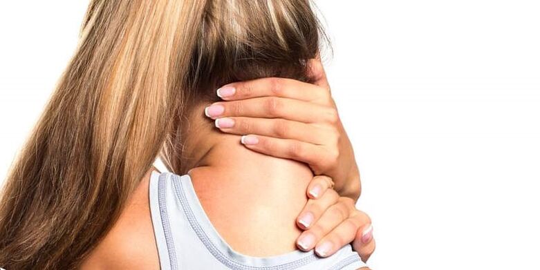 dolore al collo in una ragazza con osteocondrosi